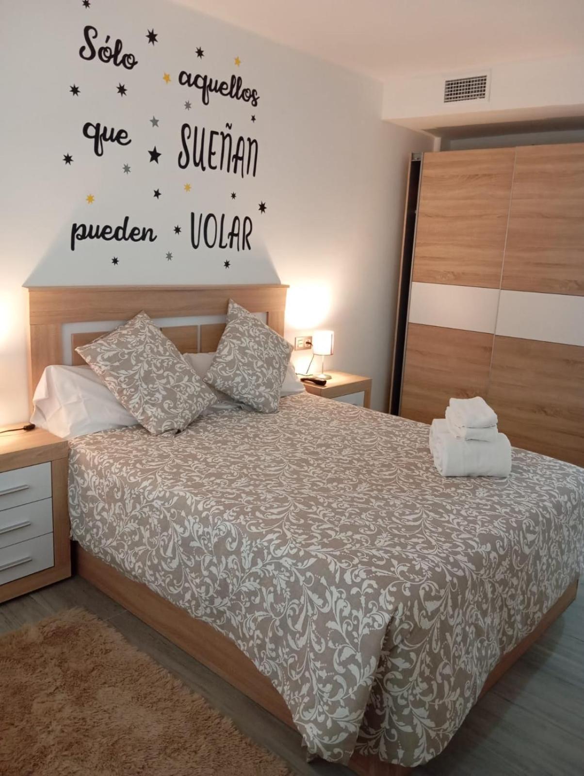 Apartamento Con Jacuzzi El Rincon De Las Delicias Zaragoza Ngoại thất bức ảnh