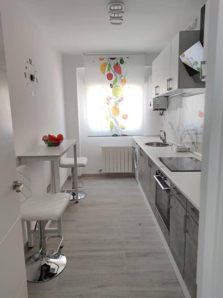 Apartamento Con Jacuzzi El Rincon De Las Delicias Zaragoza Ngoại thất bức ảnh